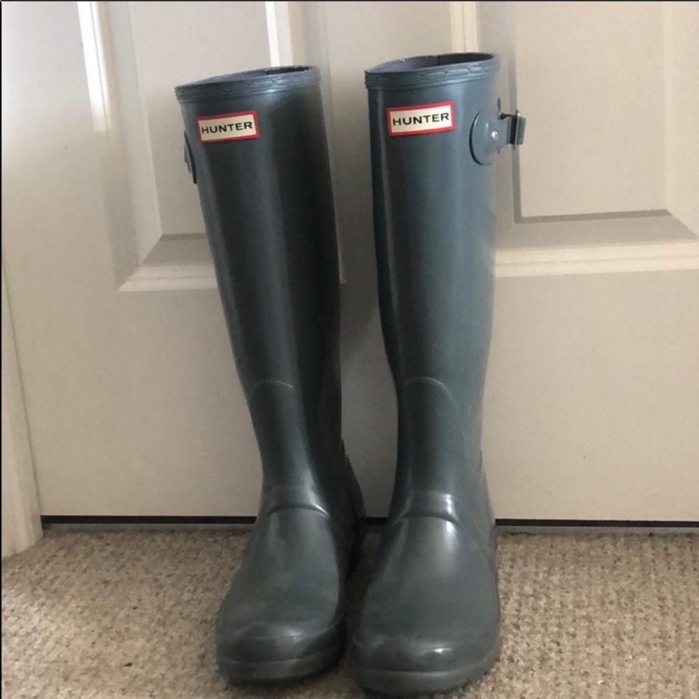 dark grey hunter boots